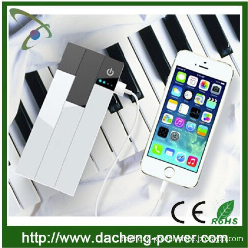 2015 hot selling universal smartphone portable piano power bank 16800mah